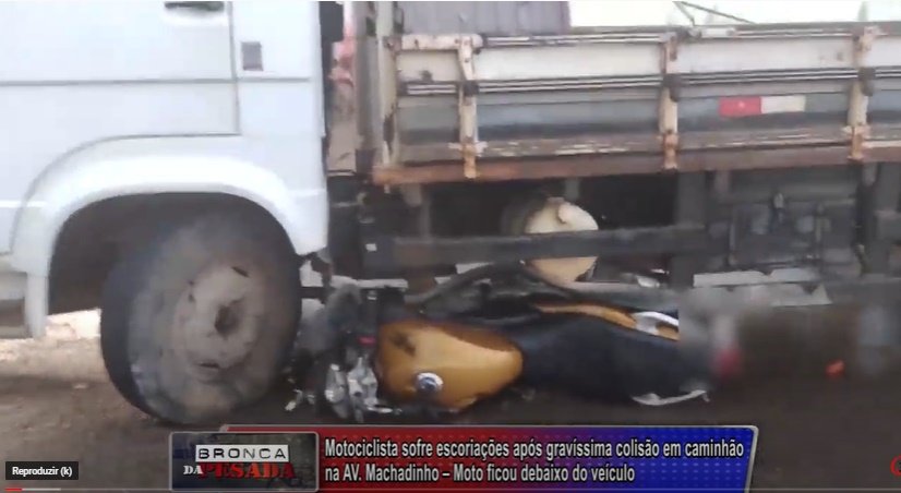 Moto Vai Parar Embaixo De Caminh O Em Acidente Na Av Machadinho Em