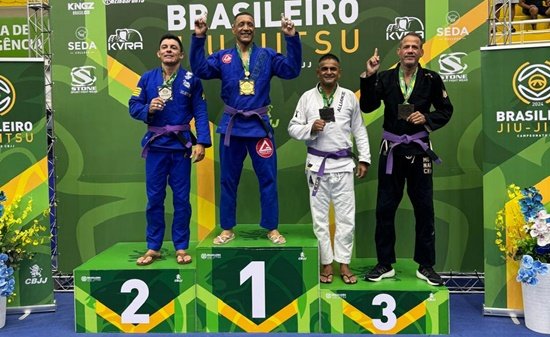 Atletas De Rond Nia Conquistam Medalhas Em Excelente Atua O No