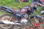 ARIQUEMES: PM recupera em chácara moto com restrição de roubo com placa de Ouro Preto do Oeste