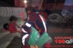 ARIQUEMES: Pai e filho sofrem escoriações em acidente de moto ao passar por lombada no Setor 02