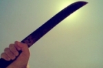 ARIQUEMES: Mulher leva golpe de facão na cabeça no Setor 09