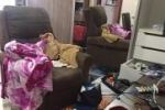 ENCAPUZADOS: Criminosos mantém família refém durante assalto em casa na capital