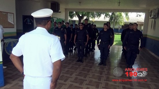 ARIQUEMES: Marinha ministra curso de Condutor de 