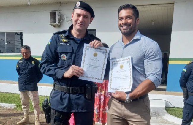 Batalh O Da Pol Cia Militar Realiza Formatura Militar Alusiva Ao Dia Do Tiradentes Not Cias