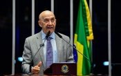 Confúcio Moura defende educação financeira para combater endividamento