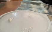 PRF em Rondônia apreende mais de 70 diamantes e milhares de reais na capital do estado