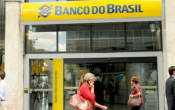 Bancos fecham no Carnaval e reabrem na quarta&ndash;feira