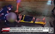 Motociclista &eacute; socorrido pelo SAMU ap&oacute;s cair na rotat&oacute;ria das avenidas Tancredo Neves e Guapor&eacute;, em Ariquemes &ndash; V&iacute;deo