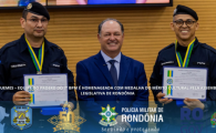 ARIQUEMES: EQUIPE DO PROERD DO 7&ordm; BPM &Eacute; HOMENAGEADA COM MEDALHA DO M&Eacute;RITO CULTURAL PELA ASSEMBLEIA LEGISLATIVA DE ROND&Ocirc;NIA