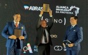 Deputado Coronel Chris&oacute;stomo recebe pr&ecirc;mio “Excel&ecirc;ncia Parlamentar” do Ranking dos Pol&iacute;ticos