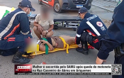 Mulher &eacute; socorrida pelo SAMU ap&oacute;s queda de motoneta na Rua Casemiro de Abreu em Ariquemes &ndash; V&iacute;deo