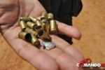 JI PARANÁ: Briga no trânsito quase termina em morte e carro é alvejado com 15 tiros de pistola 380