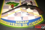 MONTE NEGRO: Força Nacional localiza arma de fogo em prateleira de bar