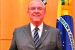 Moreira Mendes recebe homenagem por serviços prestados à sociedade brasileira