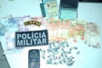 OURO PRETO: Policia Militar prende casal suspeito de comercializar drogas – drogas e grande quantidade em dinheiro são apreendidos