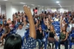 Trabalhadores em educação aprovam proposta apresentada pelo governo