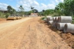 Ariquemes: Ruas do Bairro São Geraldo recebem drenagem pluvial