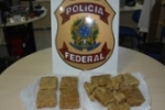 PF apreende 4,7 Kg de crack e prende uma suspeita por tráfico de drogas