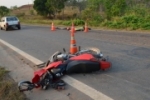 Jaru: Motociclista morre ao colidir de frente com van na BR 364