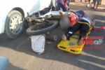 ARIQUEMES: Jovem fica ferida após colisão entre moto e carro na Av. Tancredo Neves