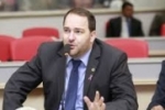 TSE mantém deputado Alex Redano no cargo