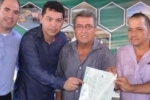 Ariquemes recebe t&iacute;tulo de propriedade de &aacute;rea urbana do Distrito de Bom Futuro
