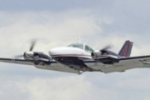 Avião que caiu no AM é encontrado com um sobrevivente; 3 morreram