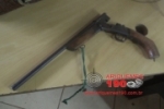 ARIQUEMES: Mulher integrante do MST é detida pelo GOE tentando vender garrucha no Setor 08