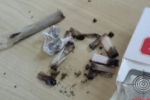 ARIQUEMES: Em plena luz do dia jovens são detidos fumando maconha no ginásio de esportes