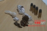 ARIQUEMES: Dona de casa é conduzida a DP com drogas e munições