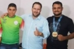 Deputado Alex Redano disponibiliza passagens para atletas irem para a Argentina