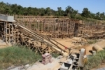 Pilares da ponte de concreto sobre o rio Jamari passam de 60% de conclusão, em Ariquemes