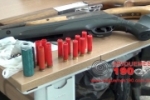 ARIQUEMES: GOE apreende armas e munições em residência de Foragido da Justiça