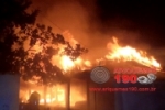 ARIQUEMES: Famílias perdem tudo em incêndio no Setor 04 – Bombeiros evitam tragédia ainda maior