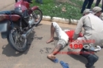 ARIQUEMES: Colisão de carro com moto deixa homem ferido na rotatória da Av. Tancredo Neves com Machadinho