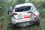 ARIQUEMES: Carro cai em ribanceira após ser atingido por caminhão tanque na BR–364