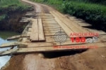 ARIQUEMES: Agricultores sofrem transtornos após desmoronamento de cabeceira de ponte na Linha C–60 – Secretários de agricultura e obras respondem
