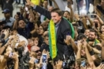 Bolsonaro: Lula quis transformar Brasil num galinheiro, agora colhe ovos por onde passa; Vídeo