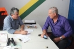 Deputado Adelino Follador visita residência do DER em Ariquemes e cobra ações