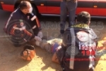 ARIQUEMES: Cachorro causa queda de mototaxista e passageiro na Av. Jaru