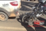 ARIQUEMES: Motociclista é socorrido após colidir em traseira de carro na Av. Tancredo Neves