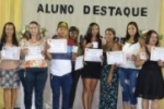 Ariquemes: Projeto “Aluno Destaque” premia alunos da Escola Magdalena Tagliaferro.
