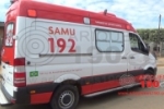 ARIQUEMES: Mulher sofre ferimento no pé após colidir moto em carro no 25 de Dezembro