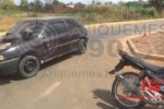ARIQUEMES: Jovem fica ferida em colisão de moto e carro na Av. Hugo Frey
