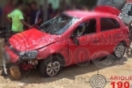 ARIQUEMES: Condutor é socorrido após capotar carro no Setor 09