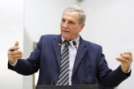 Follador presta homenagem aos professores de Rondônia