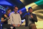 Bolsonaro vai a culto, chora e fala sobre eleição: “Foi Deus que decidiu”