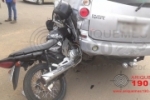 ARIQUEMES: Rapaz tem perna fraturada em grave acidente entre moto e carro na Av. Jamari