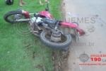ARIQUEMES: Rapaz sofre traumatismo craniano após cair empinando motocicleta
