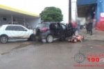 ARIQUEMES: Colisão envolvendo carros e moto é registrada em cruzamento na Av. Tucanos